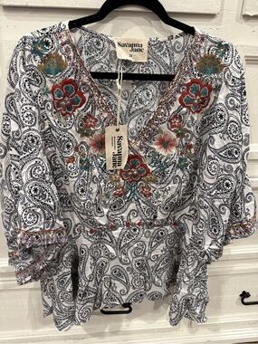 NWT Savanna Jane Blouse